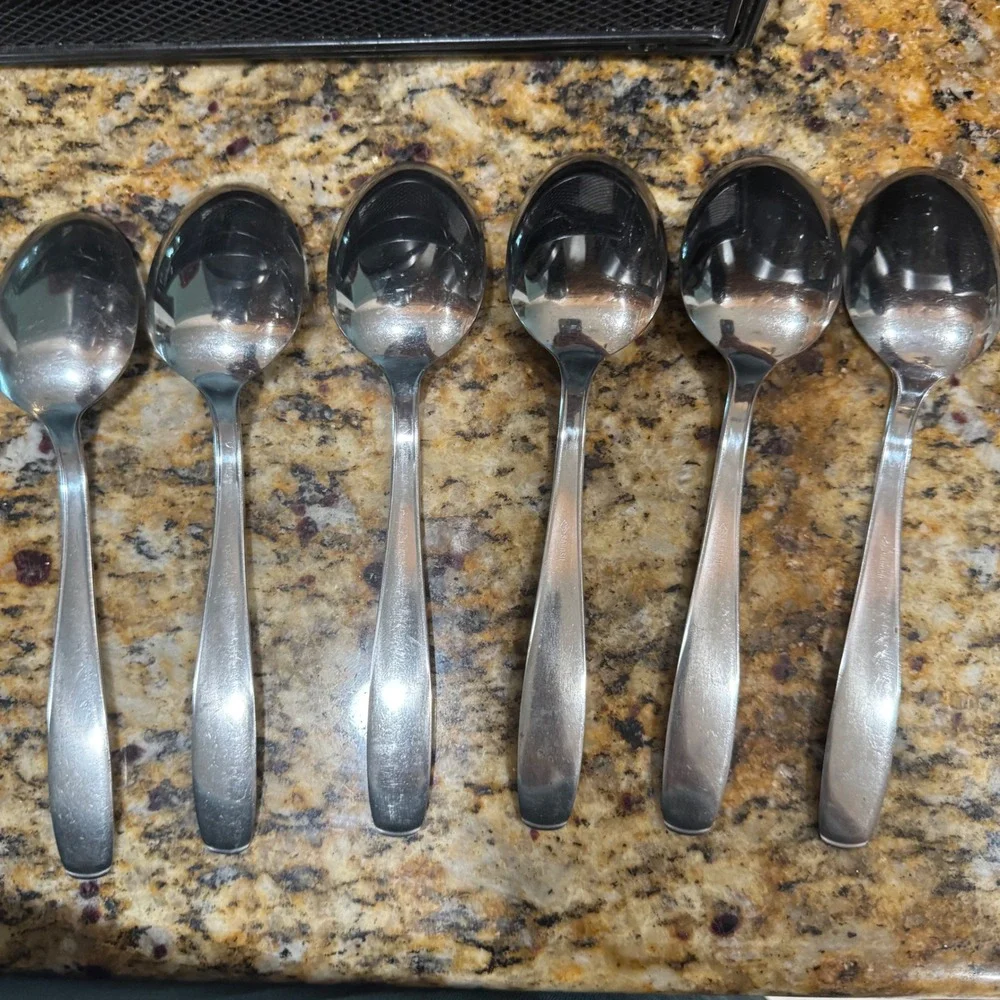 Set of 6 Stainless Steel Tablespoons Modern Satin Finish Flatware Spoons